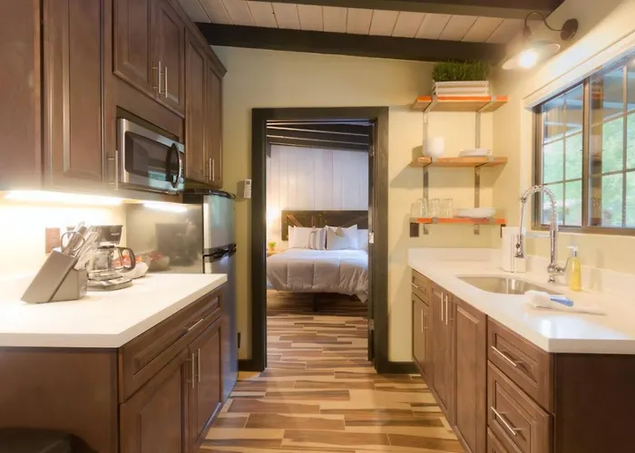 Unit 6 - Slide Rock Holiday home *